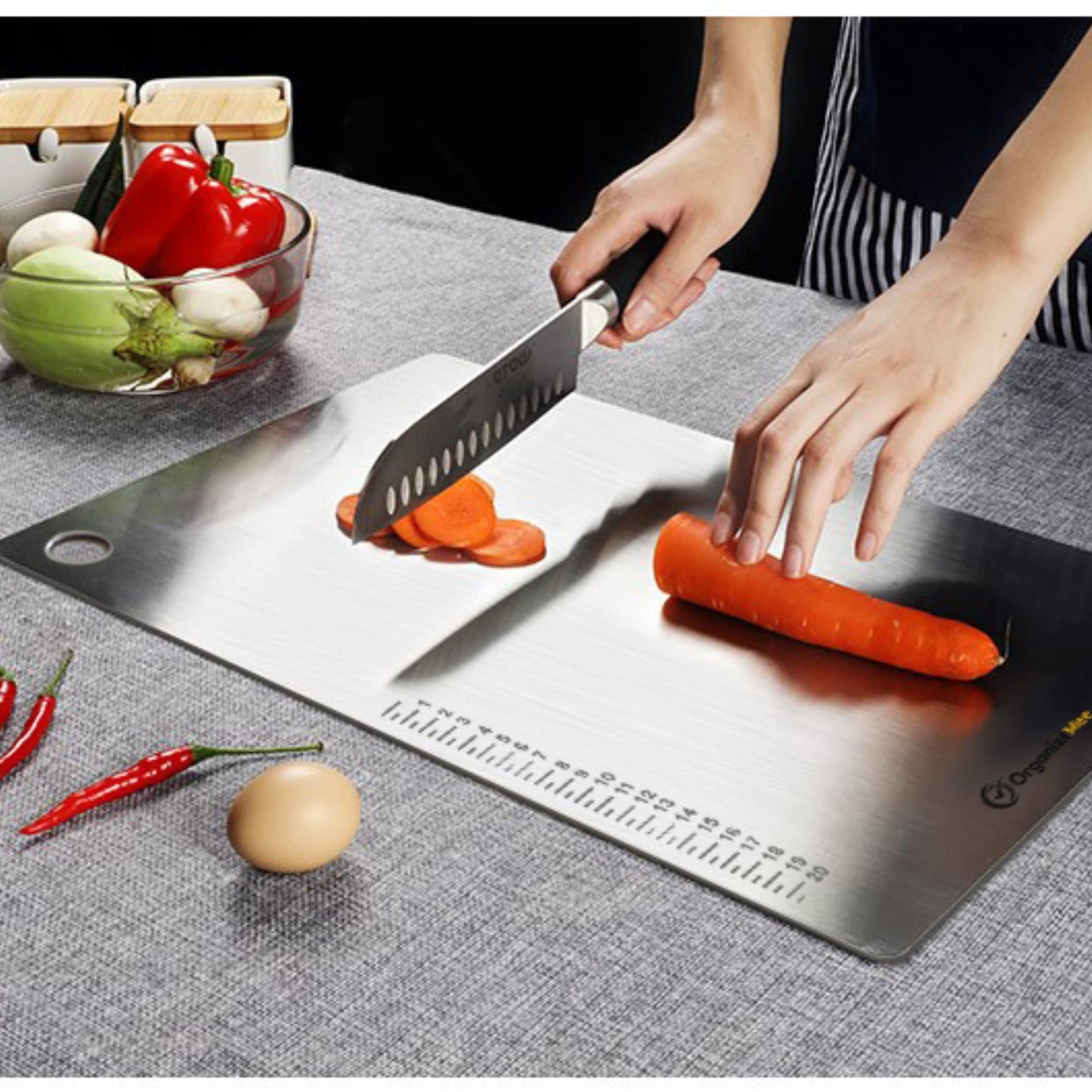 OrganizeMee Chopping Board Stainless Steel Metal Cutting Kitchen,Heavy Duty Choping-Board Vegetable, Meats vegitable Chopper Boards,Safe Durable with Anti-Skid Silicon Pad (New Medium)(31.8CM X 21CM)